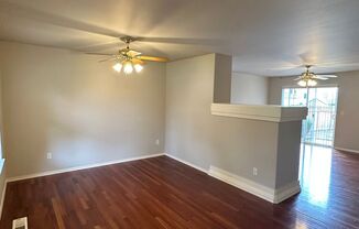 3 beds, 2.5 baths, $2,400