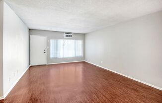 1 bed, 1 bath, 770 sqft, $1,600, Unit #03