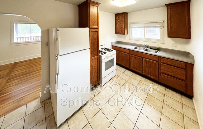 3620 W PIKES PEAK AVE