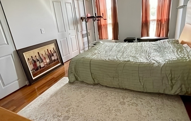 2 beds, 2 baths, 1,300 sqft, $4,800, Unit 321