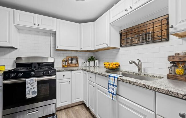 Mayfair - Remodeled Units - Must See! ***