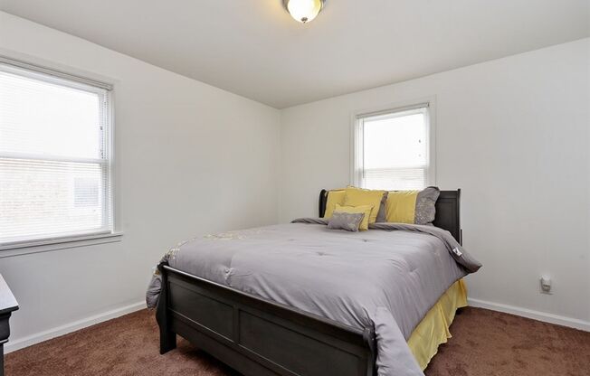 1 bed, 1 bath, 525 sqft, $925, Unit 2129DUN-1