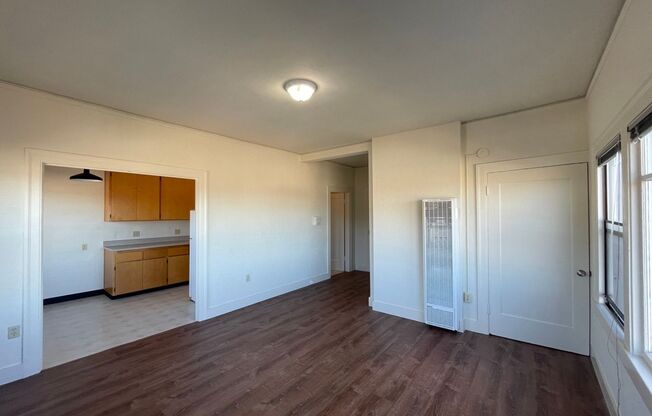 Studio, 1 bath, 462 sqft, $1,695, Unit 304 (Onsite Manager)