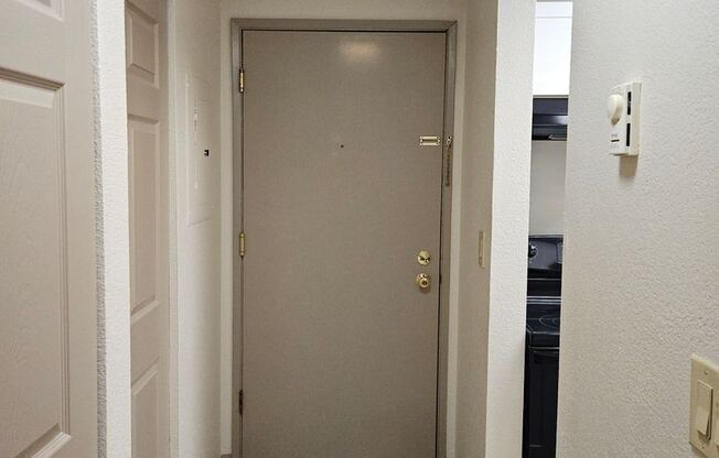 1 bed, 1 bath, 615 sqft, $1,695, Unit 510