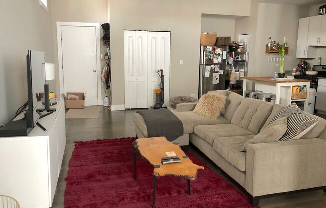 1735 W. Augusta