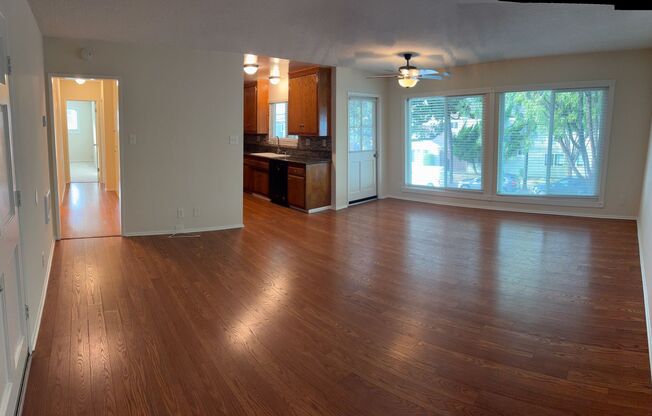 2420-2444 E. 5th St. 01-12,14-15