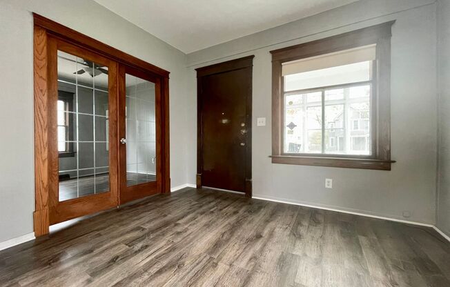 Riveting 5 Bedroom 1.5 Bathroom Home in Minneapolis!