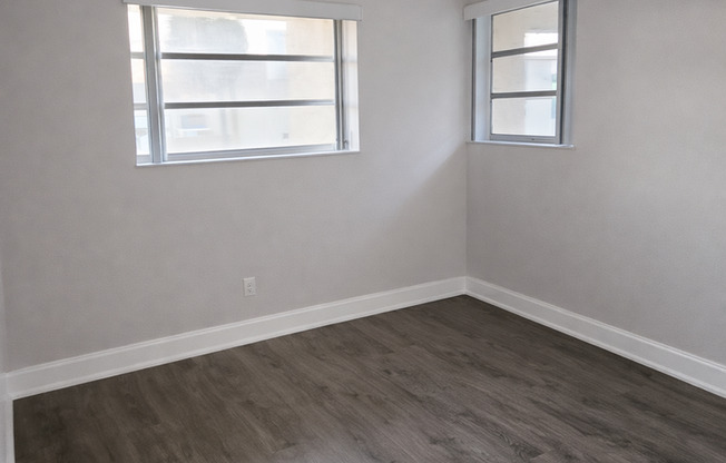 2 beds, 1 bath, 742 sqft, $2,095, Unit 308