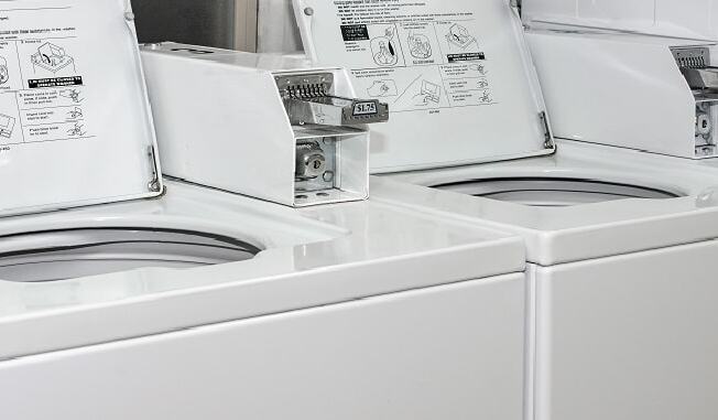 laundry room at parkside apartments in washington dc