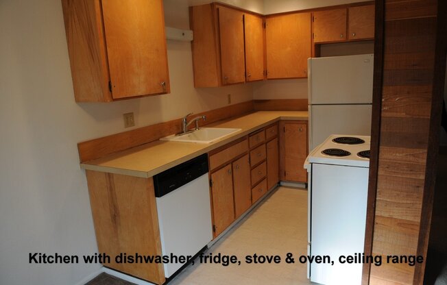 2 beds, 1 bath, $1,495