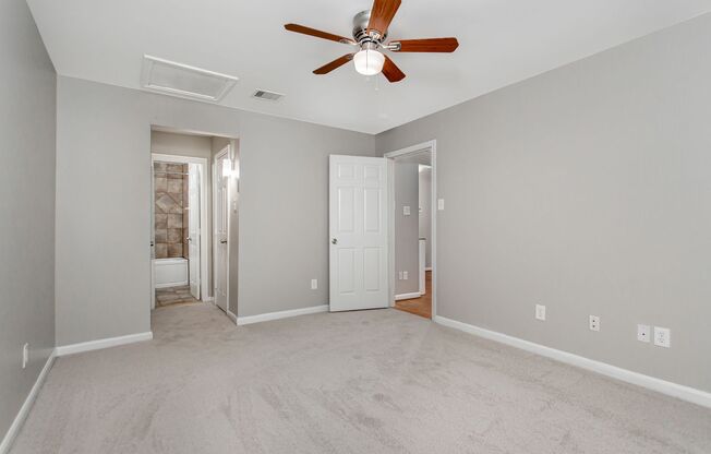 2 beds, 2 baths, $1,200, Unit 6