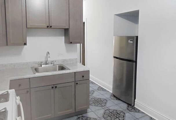 1741 N CENTRAL PARK AVE