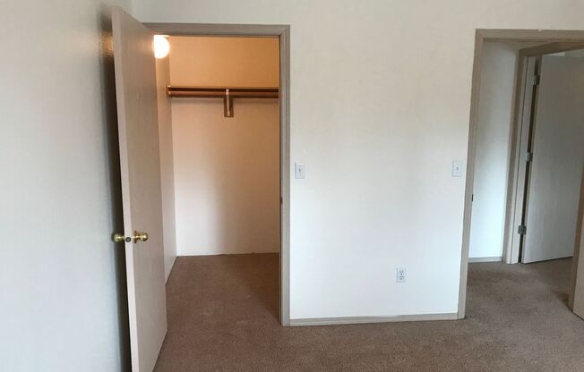 2 beds, 2 baths, 1,100 sqft, $1,500, Unit 1901