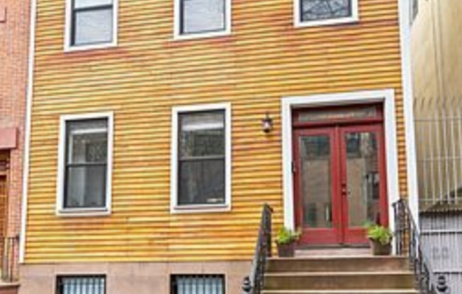 18 BUTLER ST