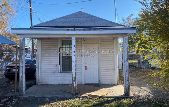 Adorable 1 Bedroom House