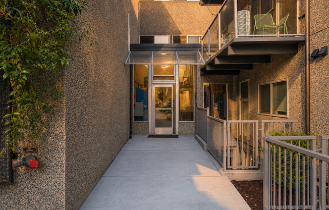 1 bed, 1 bath, 426 sqft, $1,721, Unit 2