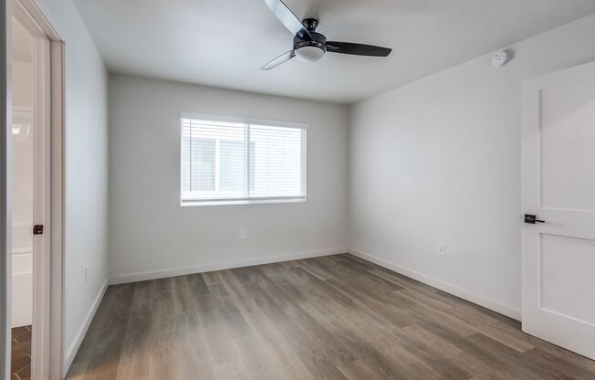 2 beds, 2 baths, 870 sqft, $2,995, Unit 4820-9