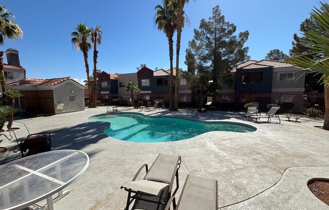 2 beds, 2 baths, $1,295, Unit UNIT 1129