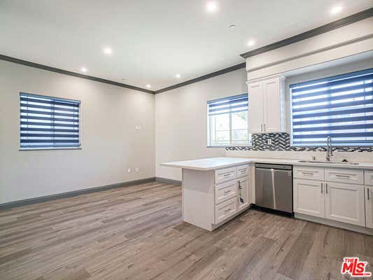 3 beds, 2 baths, 1,200 sqft, $3,400