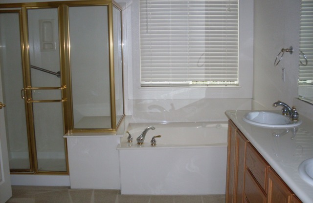 2 beds, 2 baths, $2,850