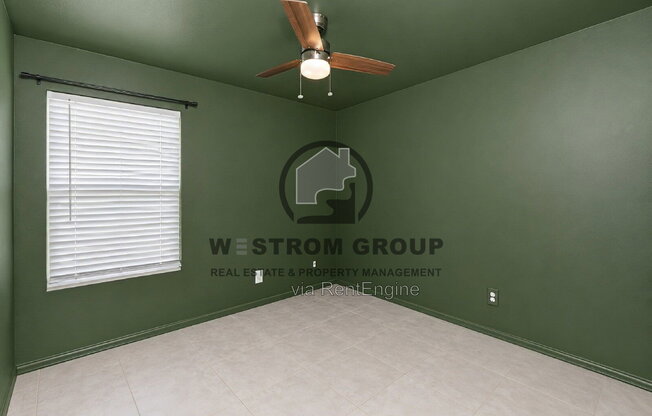 3 beds, 2 baths, 1,305 sqft, $1,945
