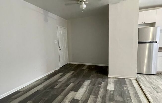 Studio, 1 bath, $825