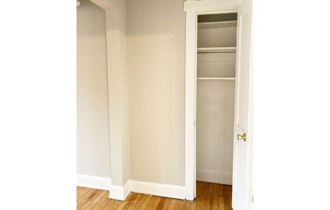 1 bed, 1 bath, 478 sqft, $895, Unit 408-60