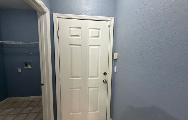 Newly painted Two Bedroom, Two Bathroom For Rent in New Tampa