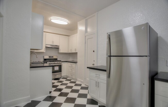 1 bed, 1 bath, $3,350, Unit 406