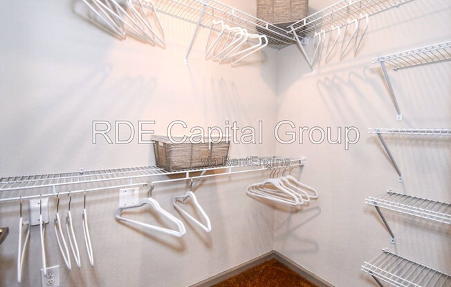 2 beds, 2 baths, 985 sqft, $1,300, Unit 2304 B1