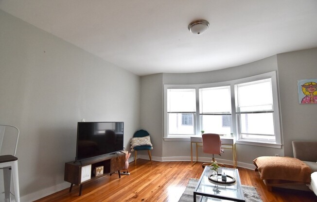 2 BAY STATE PL