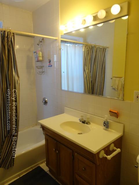 55 SAINT STEPHENS ST