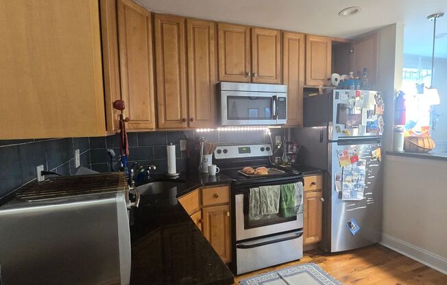 1723 Master Street - 5 units