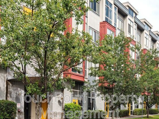 514 W. 10th Street Apt:203