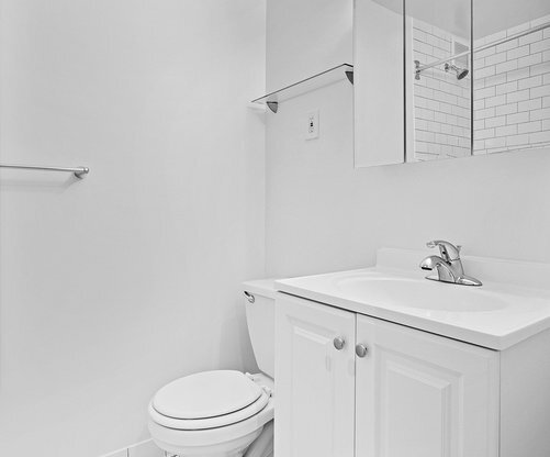 1 bed, 1 bath, $3,750, Unit 4F