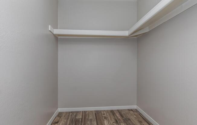 1 bed, 1 bath, 476 sqft, $695