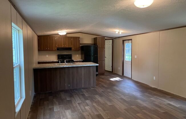 BRAND NEW 3 BED, 2 BATH MOBILE HOME IN DENTON AREA!