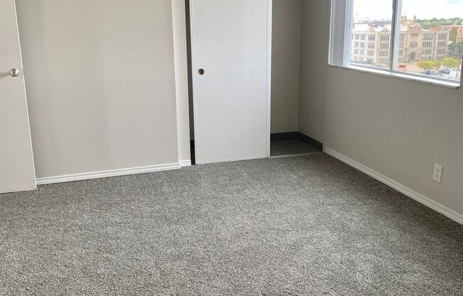 2 beds, 2 baths, 853 sqft, $1,600, Unit 615