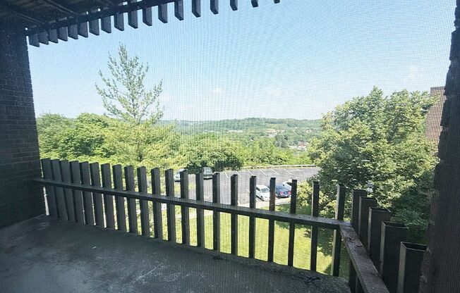 1 bed, 1 bath, 750 sqft, $1,095, Unit 1600-401