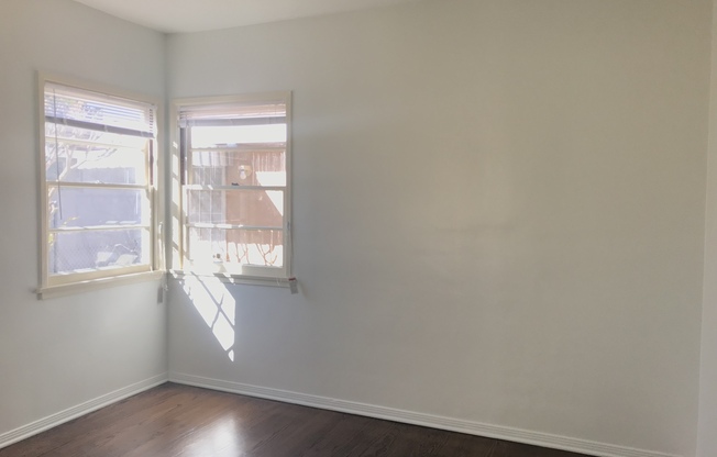 2 beds, 1 bath, $2,625, Unit 1633