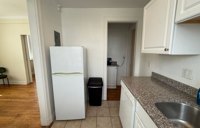 2 beds, 2 baths, 1,303 sqft, $3,000, Unit 601