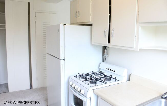 1 bed, 1 bath, 500 sqft, $825, Unit 1734-07