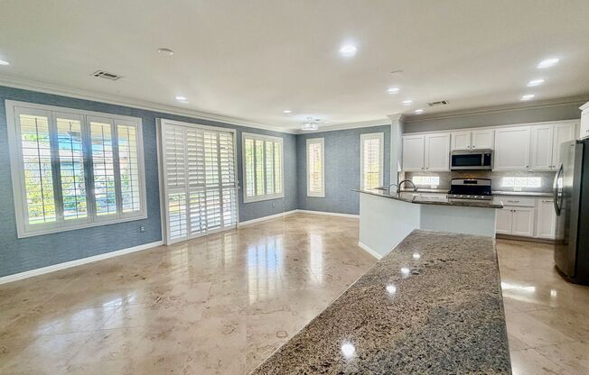 Age Restricted, Clubhouse, COMMUNITY Golf, COMMUNITY Pool, COMMUNITY Spa, Exercise Room, Fitness Center, Guard Gated, Indoor Pool, Indoor Spa