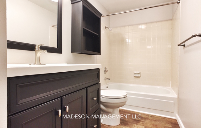 2 beds, 2 baths, $2,595