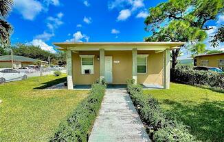 844 NW 15 AVE
