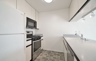 1 bed, 1 bath, $2,650