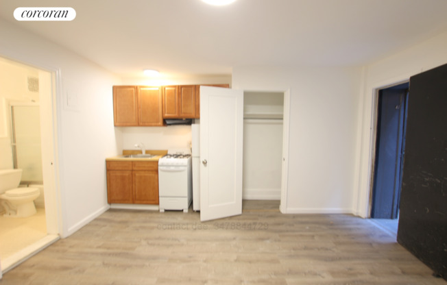 Studio, 1 bath, $2,195, Unit 1B