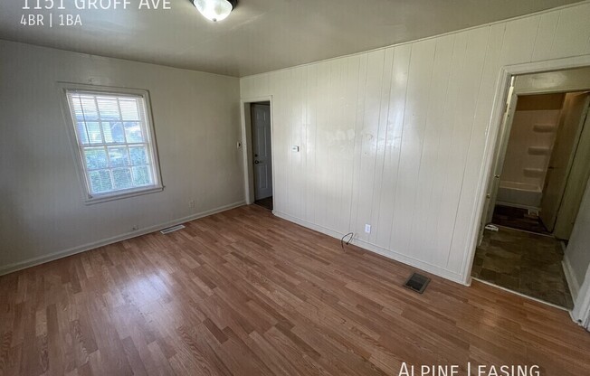1151 GROFF AVE