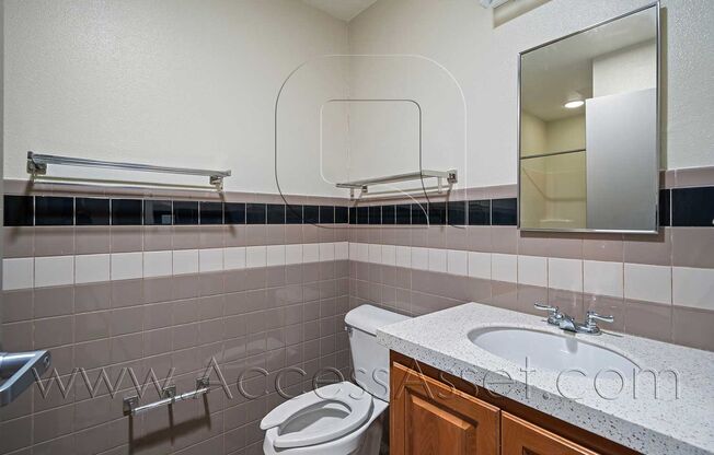 Studio, 1 bath, 400 sqft, $1,195, Unit 111