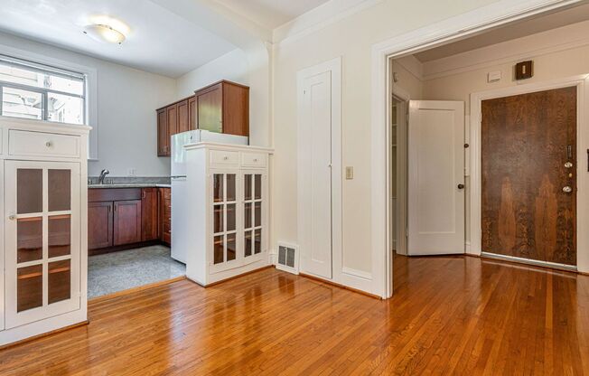 2929 Gough Street Apts